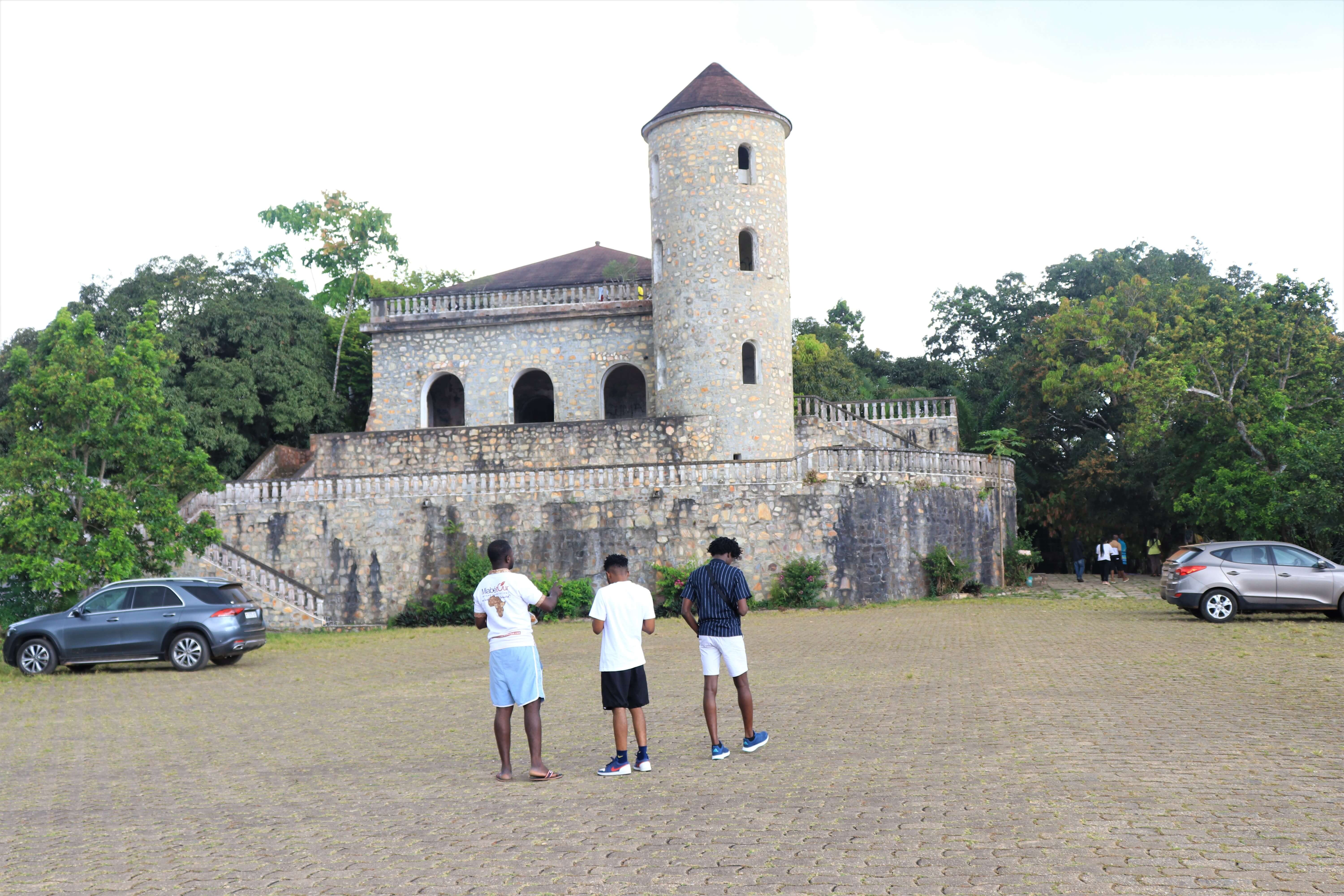 dévouverte du chateau viale de kpalimé