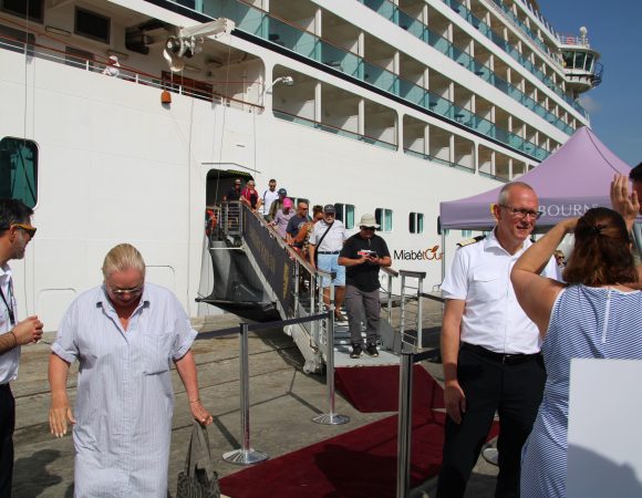 Shore Excursions – Oceania | Seabourn & Regent Seven Seas Passengers