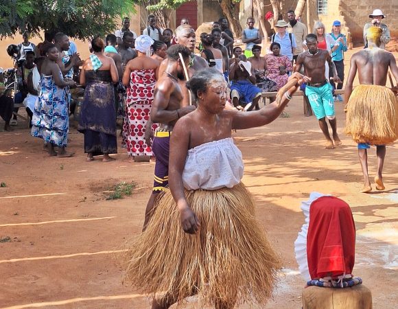 Shore excursions : Vodoo Ceremony and Cultural Tour
